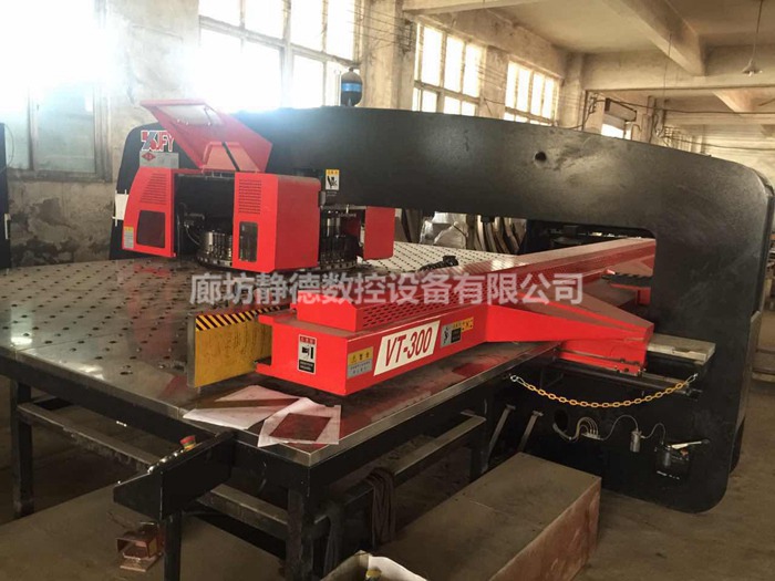 二手VT300金方圆数控转塔冲床