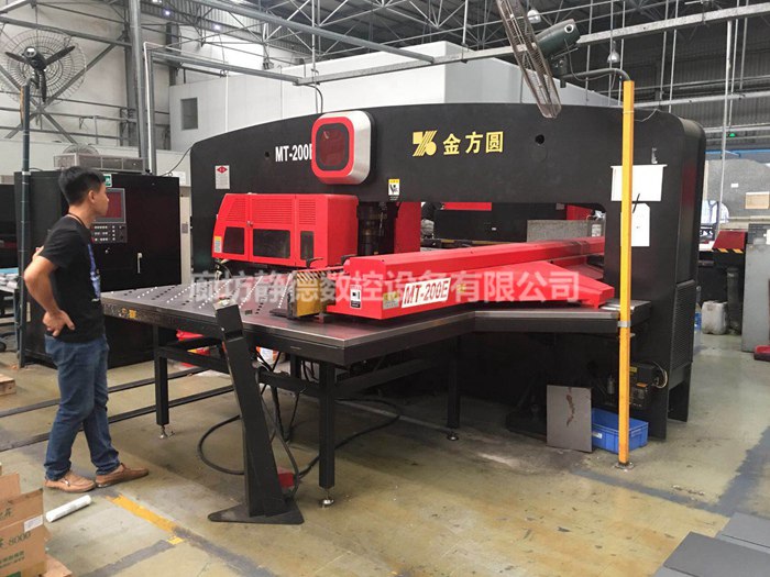 二手MT200E金方圆数控转塔冲床