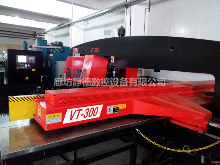 二手VT300金方圆数控转塔冲床
