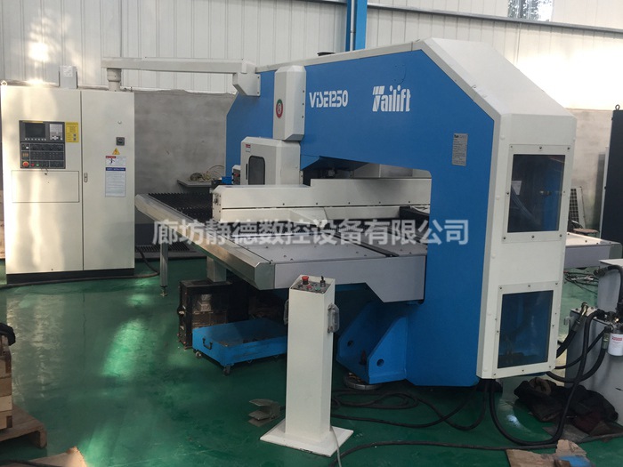 二手VISE1250台励福数控转塔冲床